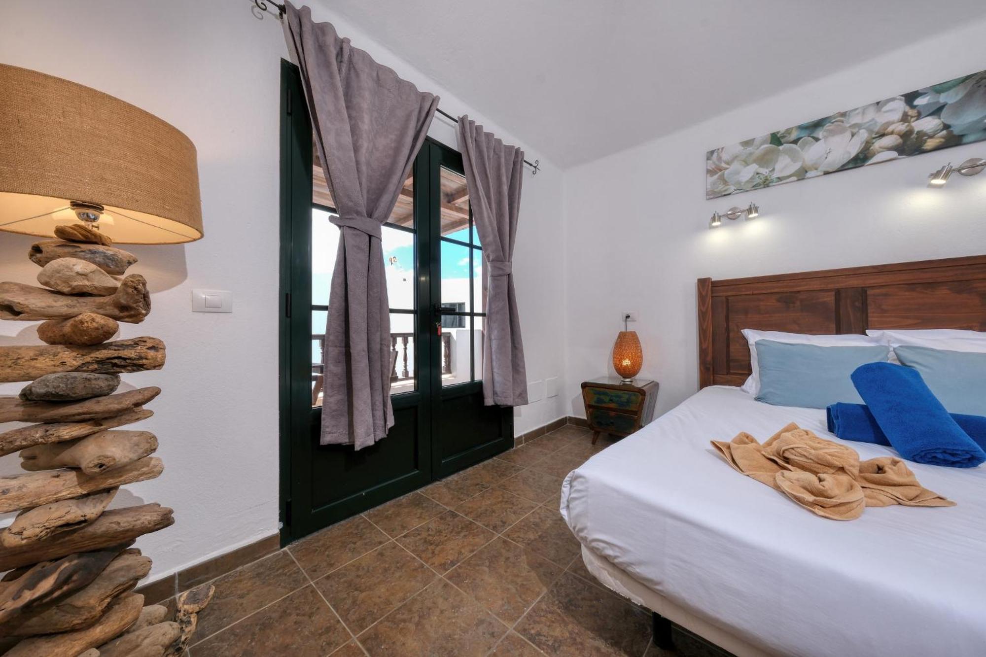 Casa Hibiscus - Shared Pool - Close To Seafront Promenade Punta Mujeres Kültér fotó