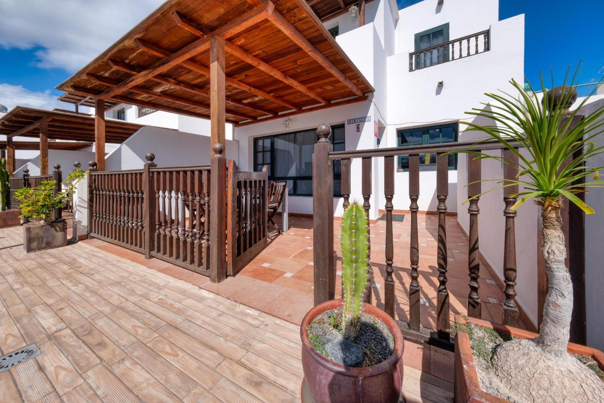 Casa Hibiscus - Shared Pool - Close To Seafront Promenade Punta Mujeres Kültér fotó